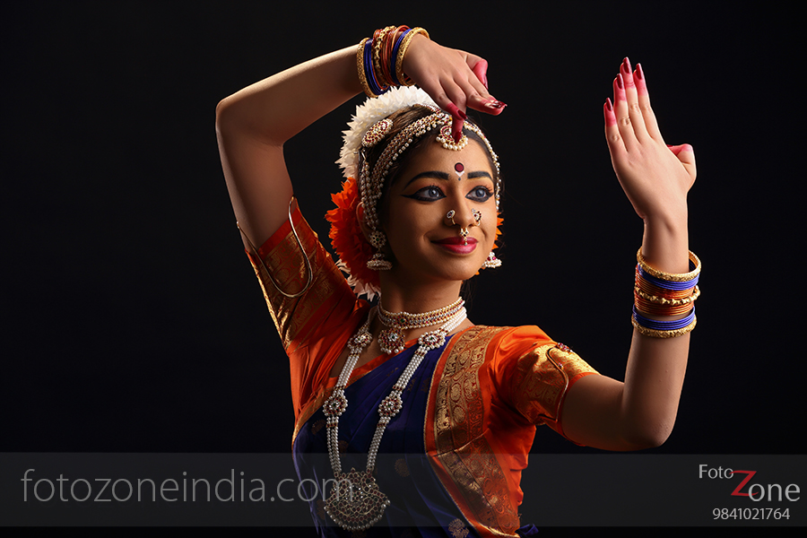 What is the most difficult and beautiful pose in the Bharathanatyam? - Quora