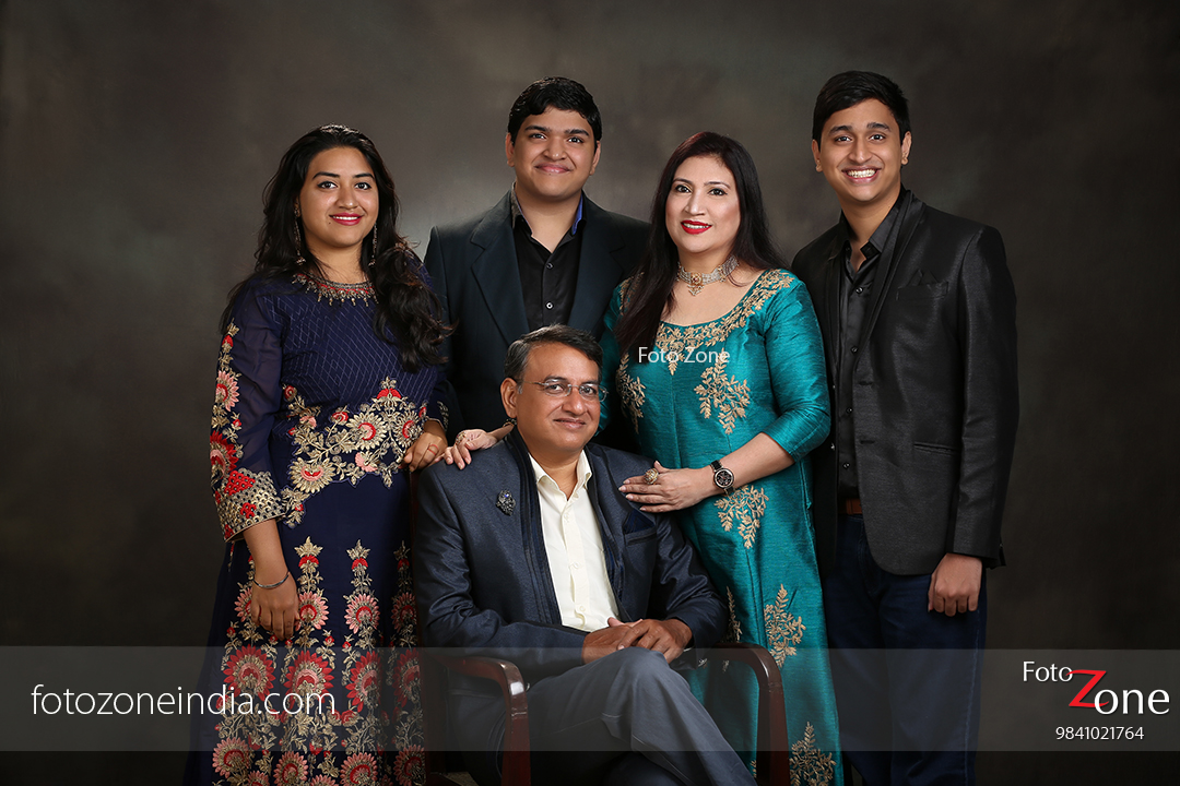 Best Colors to Wear for Family Photos - JCPenney Portraits
