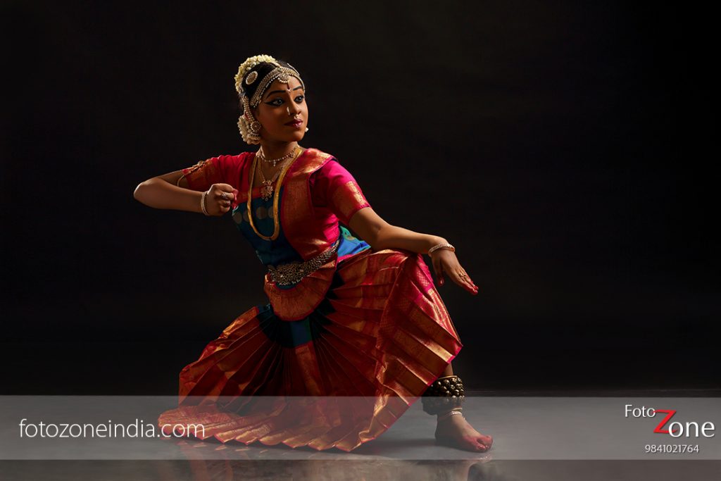 1,643 Bharatanatyam Dancing Stock Photos, High-Res Pictures, and Images -  Getty Images