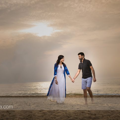 Outdoor Photoshoot Outfit ideas | Outdoor couples photography, Couple  photography poses, Outdoor photoshoot